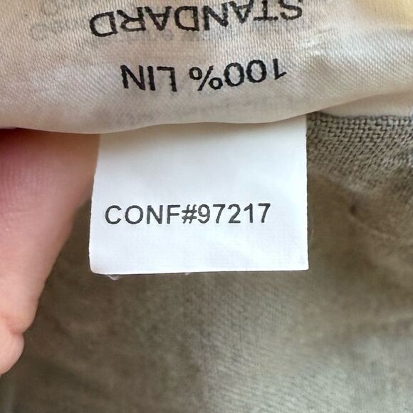 Parachute Linen Pillow Case in Moss | Standard | One Pillow Case - Picture 6 of 6